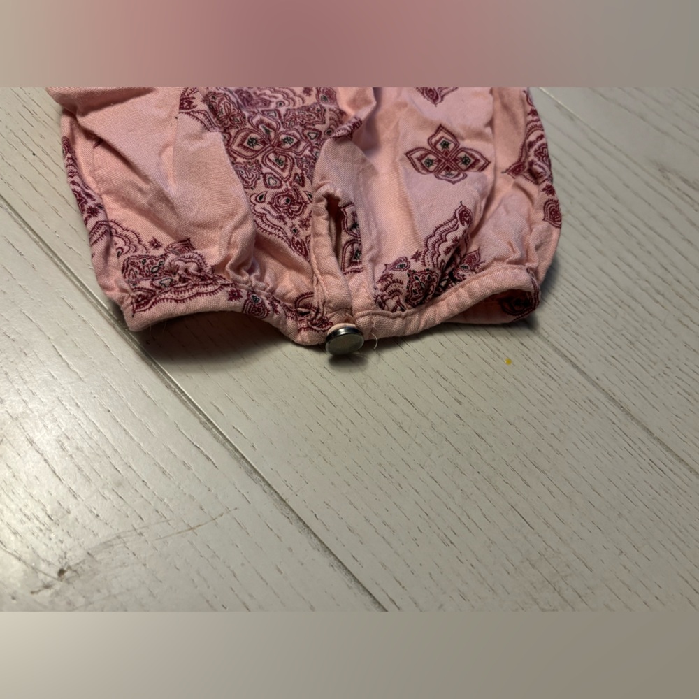 EVRI size 1X blouse dusty rose/burgundy print - Picture 4 of 5